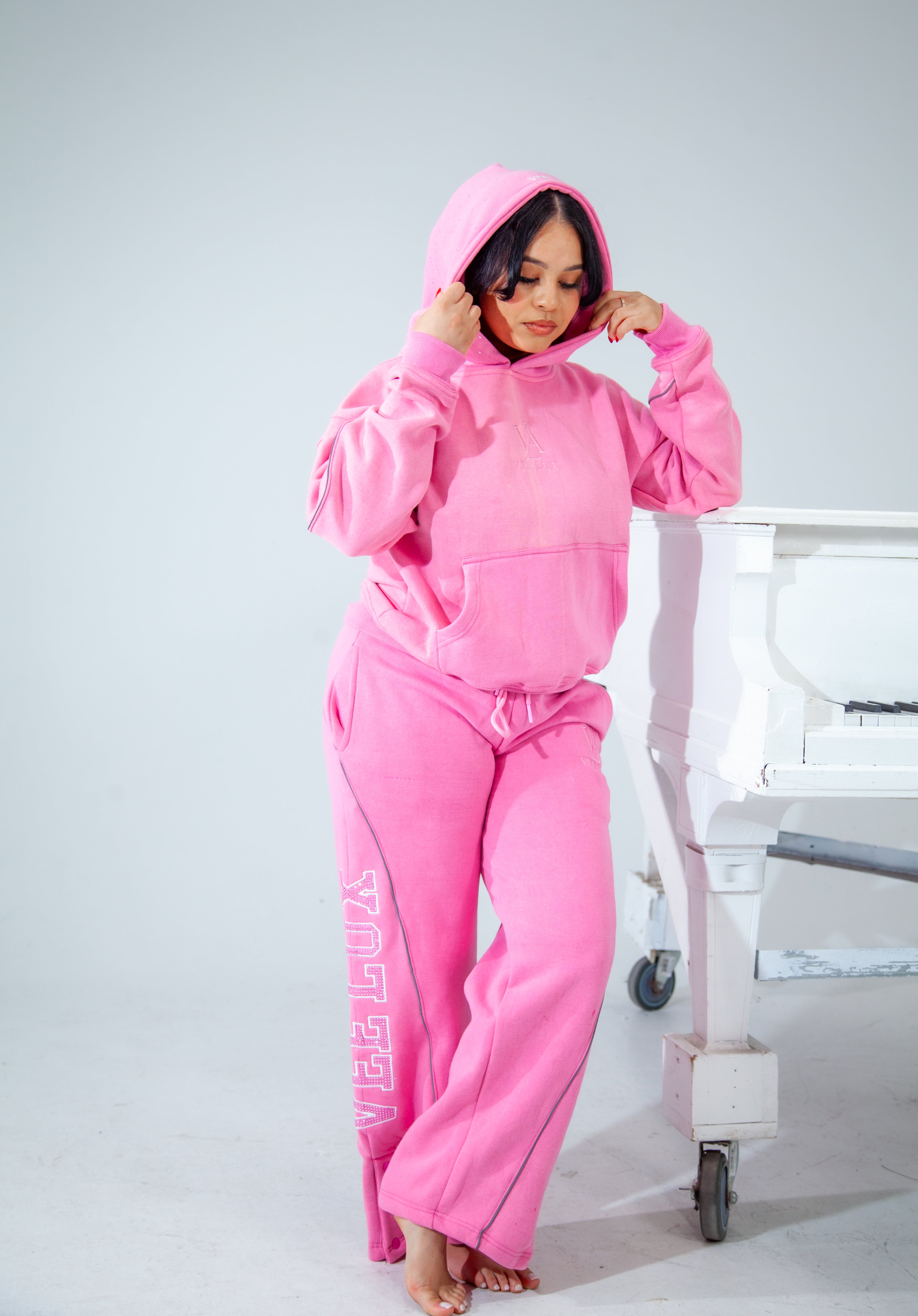 VEELUX Women’s Luxury Oversized Hoodie – Pink