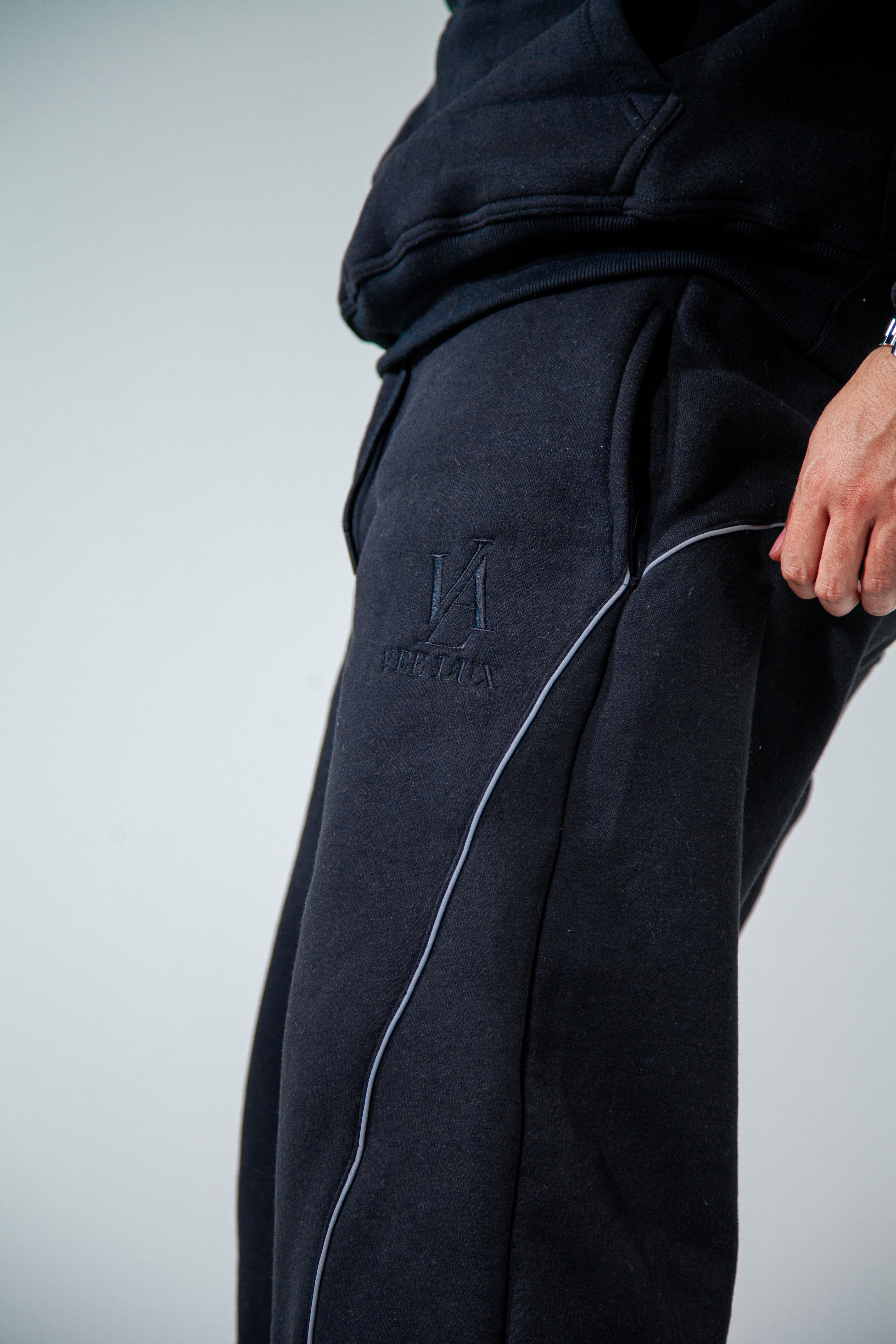 Veelux Men’s Luxury Sweatpants – Black Reflective Streetwear Joggers
