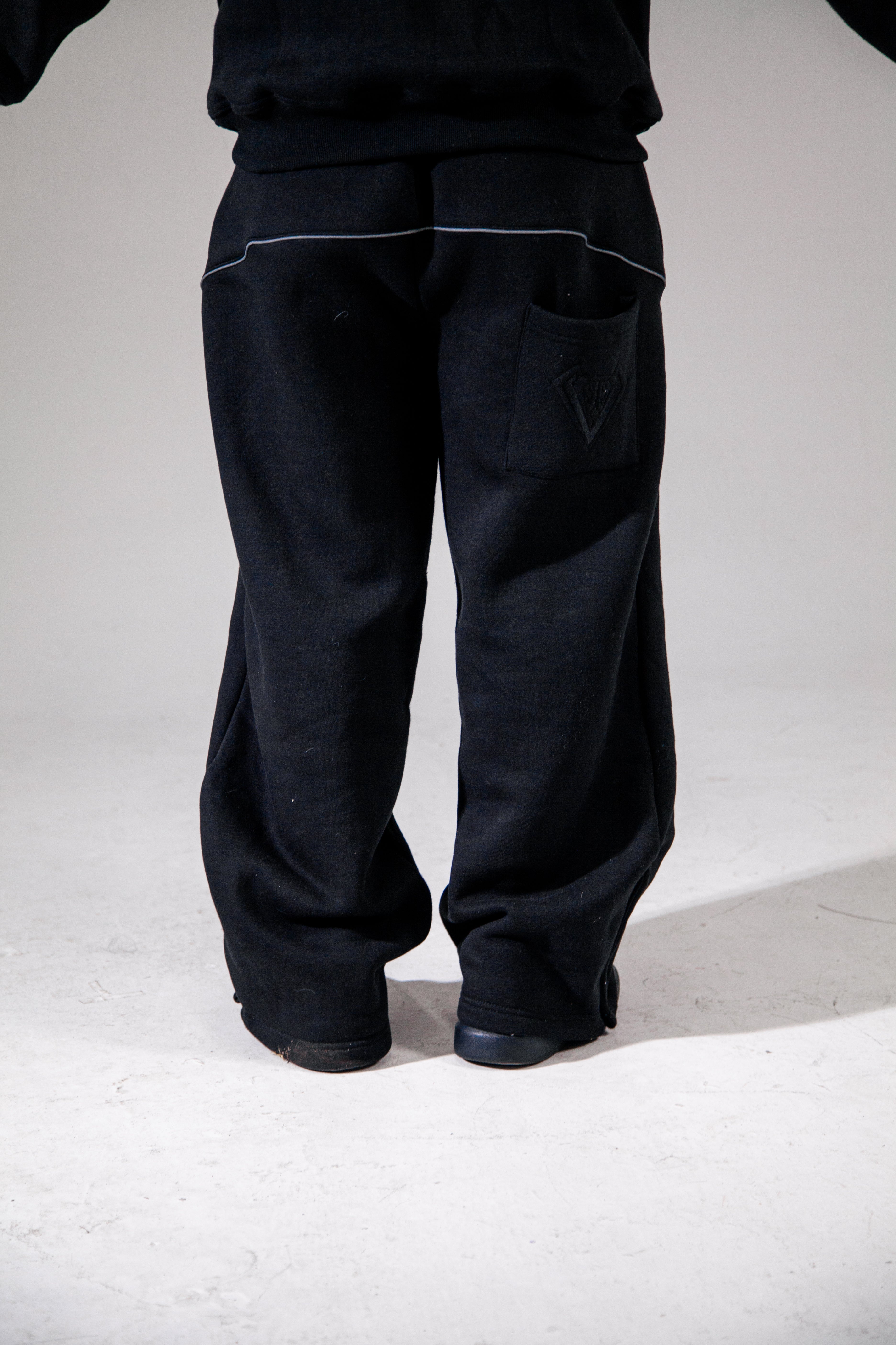 Veelux Men’s Luxury Sweatpants – Black Reflective Streetwear Joggers
