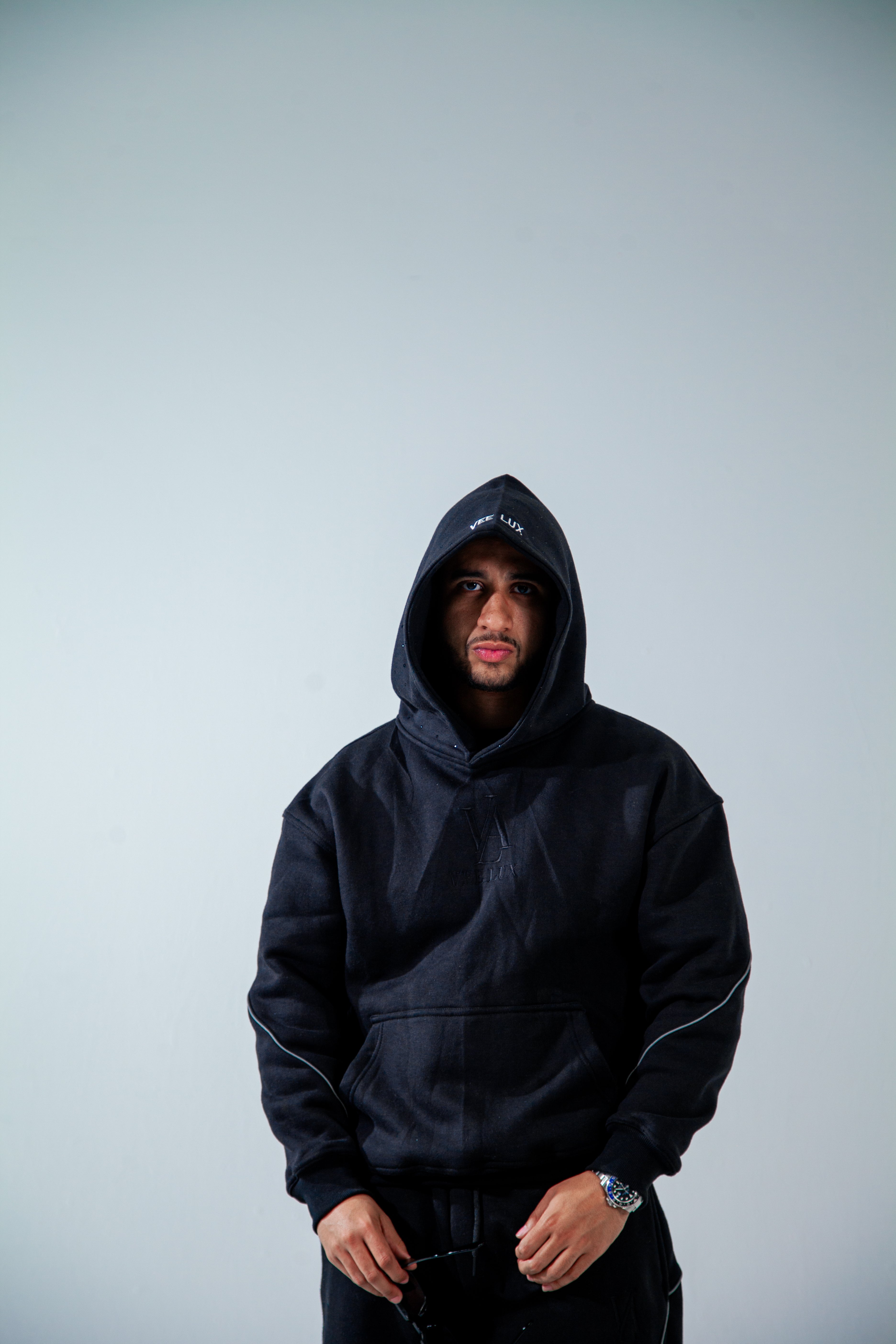 Veelux Men's Luxury Oversized Hoodie – Black Rhinestone Streetwear