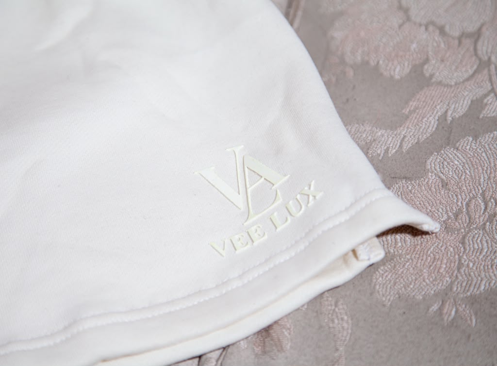 VEELUX Women's Premium Crop Tee & Lounge Shorts Set – Ivory